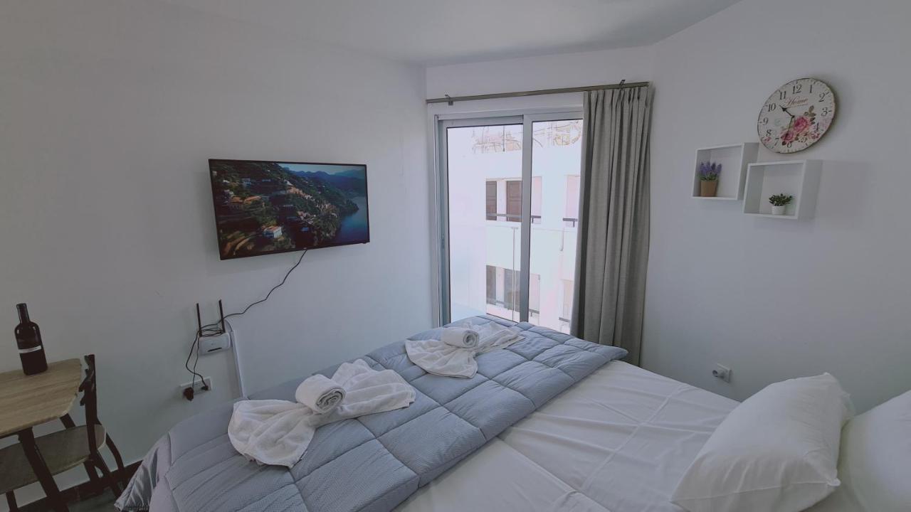 Stay Napa Living Studios Agia Napa Exterior foto